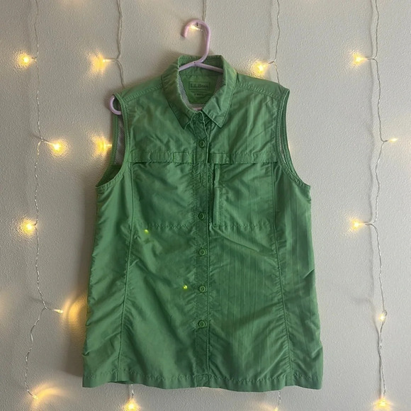 LL Bean Sleeveless Button Down Polo​​​​​​​ - Picture 1 of 3